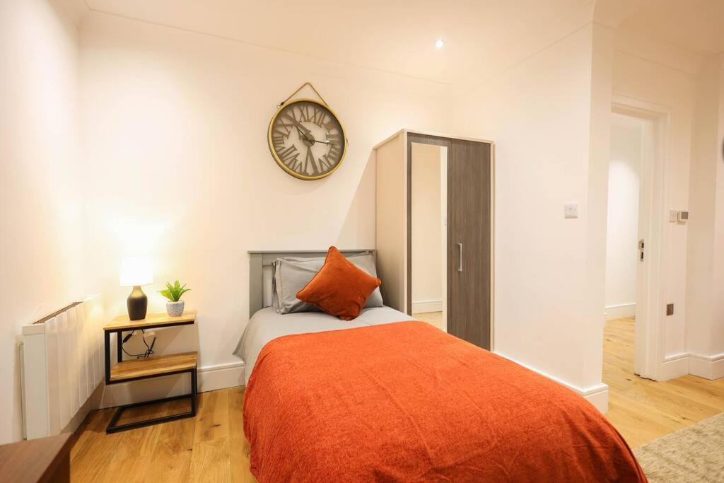 Apartament Centre, Spacious, Ensuite, Smart Tv, Sofa Bed Bristol