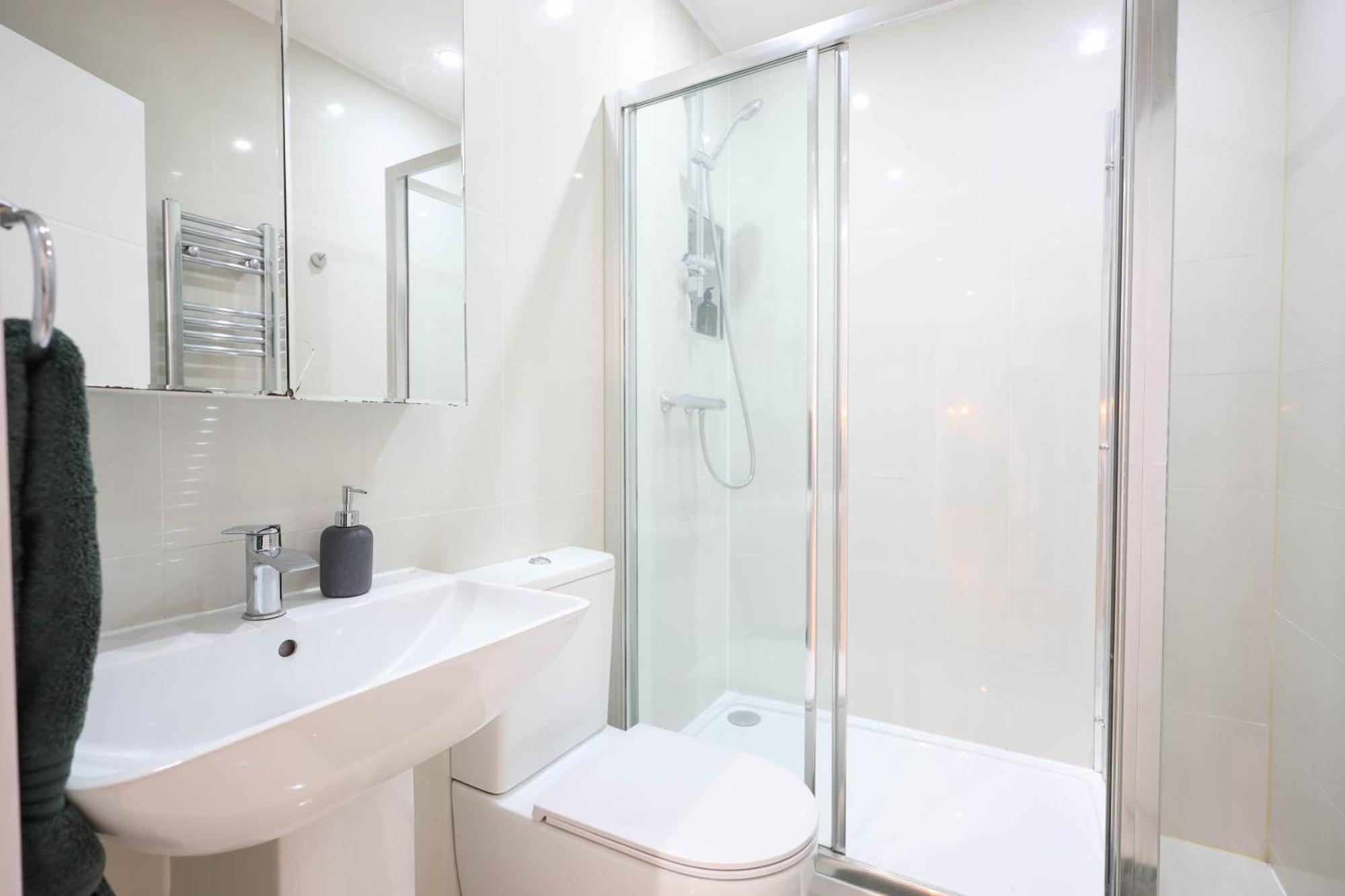 Apartament Centre, Spacious, Ensuite, Smart Tv, Sofa Bed *